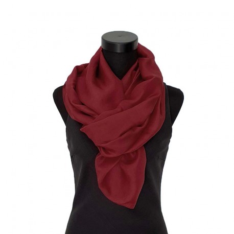 100% Seda. Fular Estandar 180x50cm.